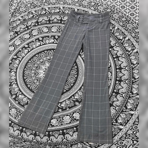 ALLOY Pants - Gray plaid pants 🖤